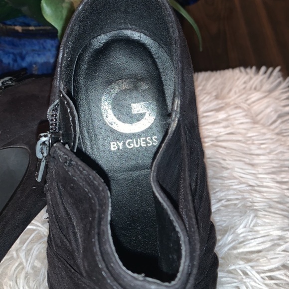 GUESS BLACK SUEDE STILETTO BOOTIE LADIES SIZE 6 1/2 - Picture 8 of 12